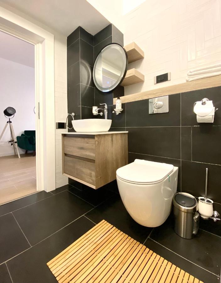 Apartamento 10 Council Square Braşov Exterior foto