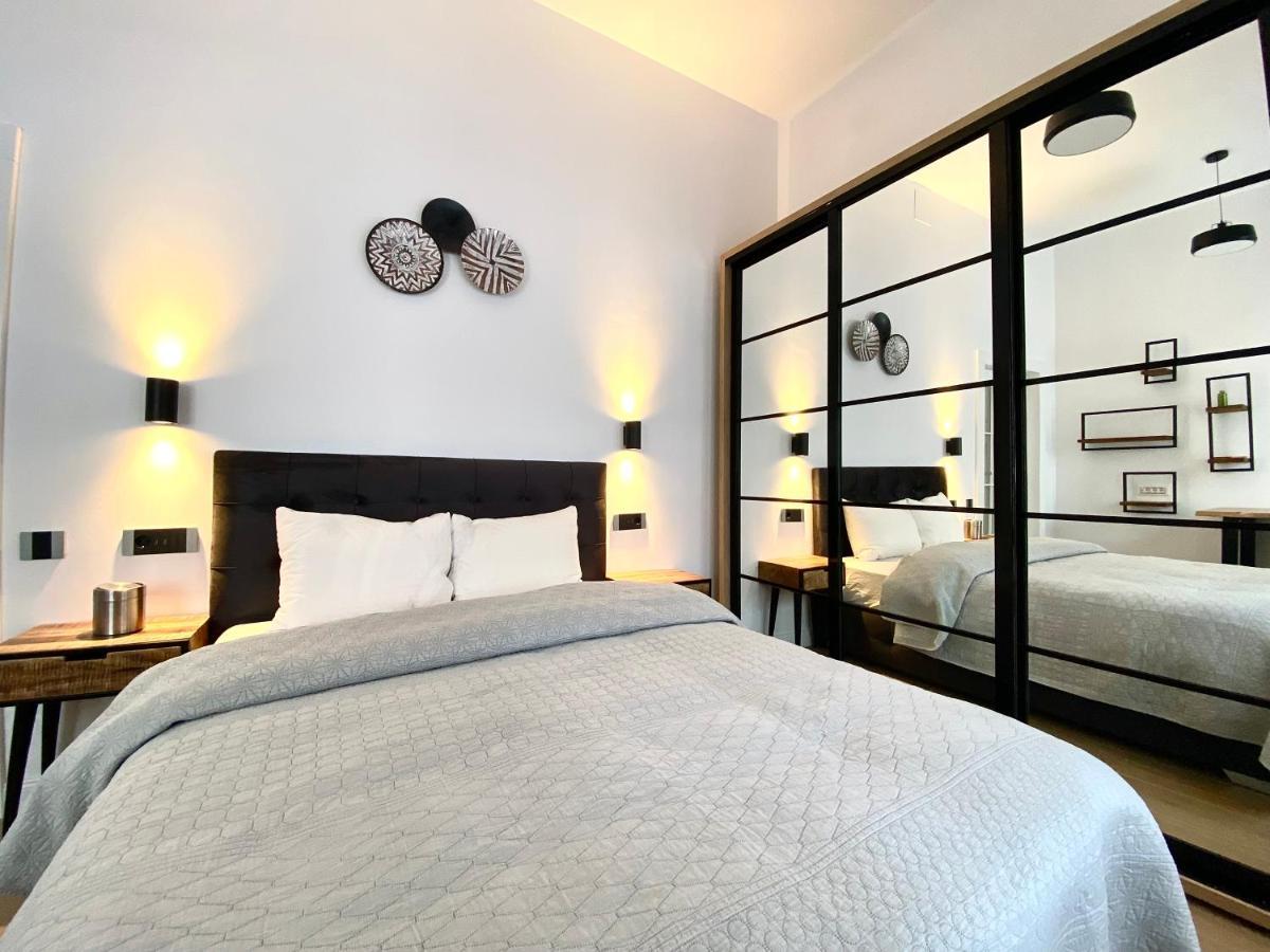 Apartamento 10 Council Square Braşov Exterior foto