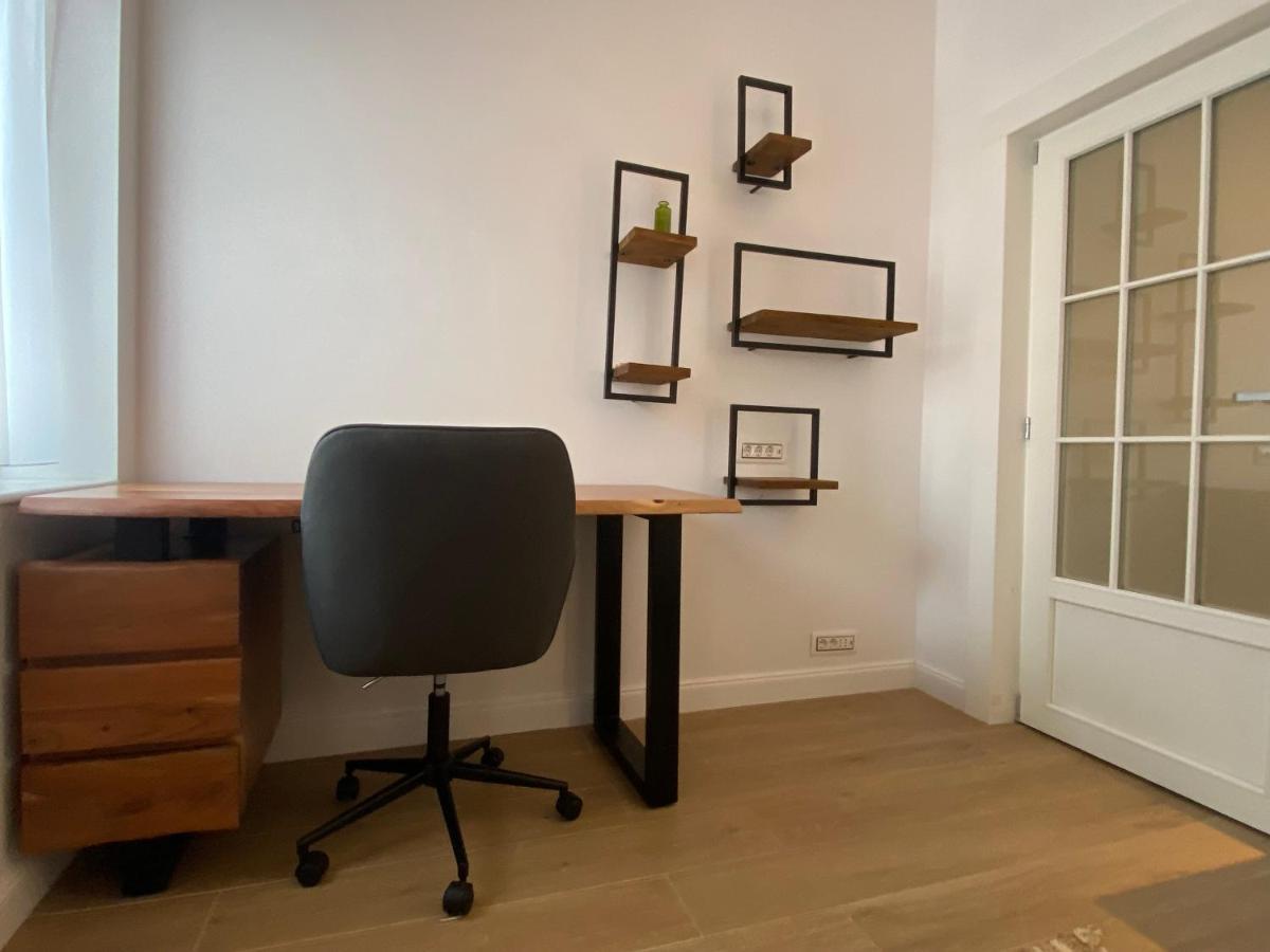 Apartamento 10 Council Square Braşov Exterior foto